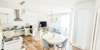 appartement à ST PIERRE DU MONT (40280)